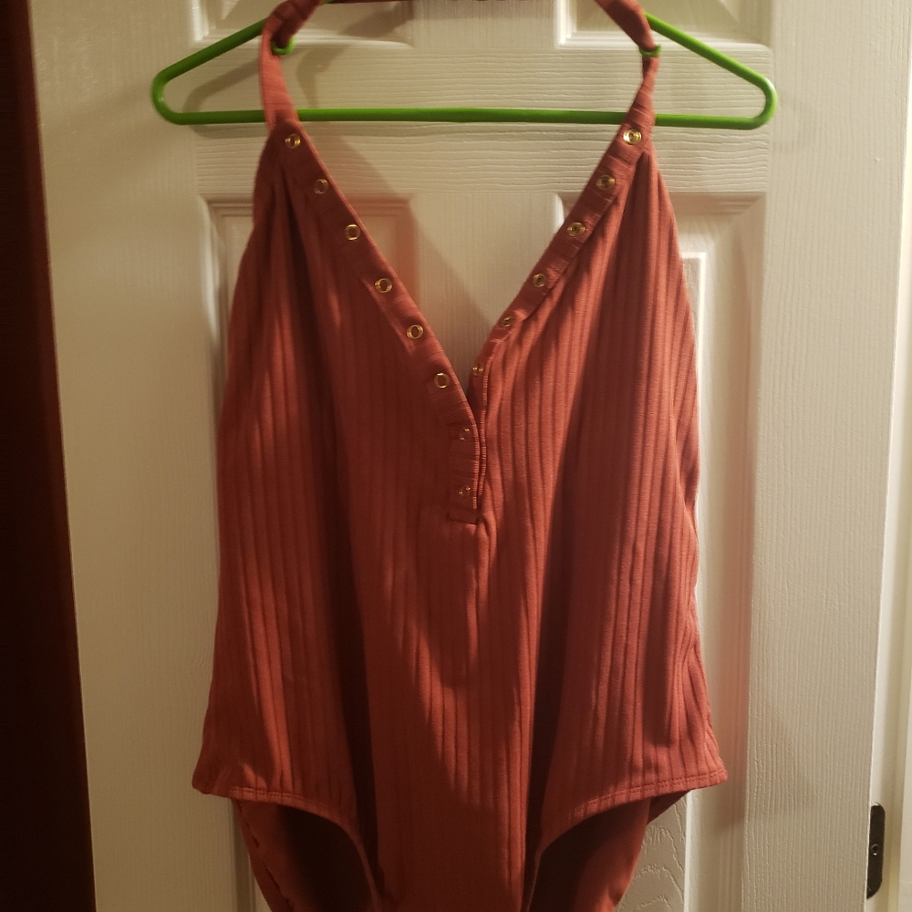NWOT No Boundaries Junior Plus 1 piece swim suit, Size 2X (19-21),  rusty brick.